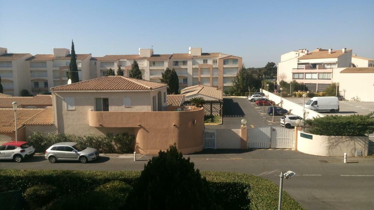 Lara 1 - Grand T2 Loggia Sans Vis-A-Vis Parking - Pres Centre-Port, Ile Des Loisirs, Plage Richelieu Agde Exterior photo